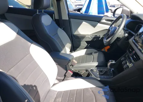 2023 Volkswagen Taos 1.5T Sel z USA, uszkodzony, nr VIN 3VV2X7B2XPM324383